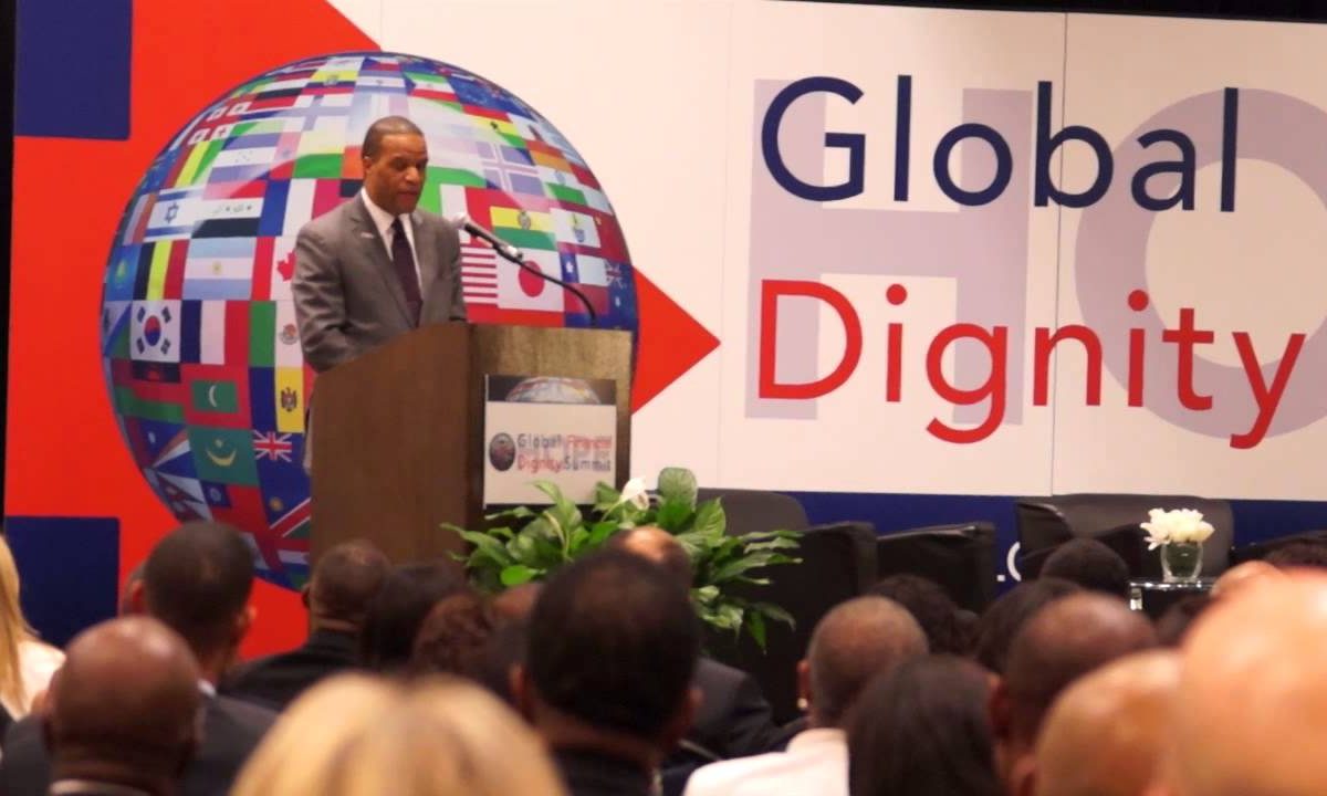 Governor Tim Pawlenty at the 2013 HOPE Global Financial Dignity Summit Reception