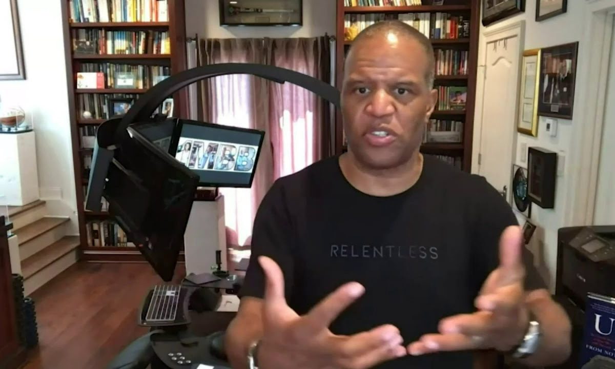 Sign Up for 1MBB, Get $25K in Resources!