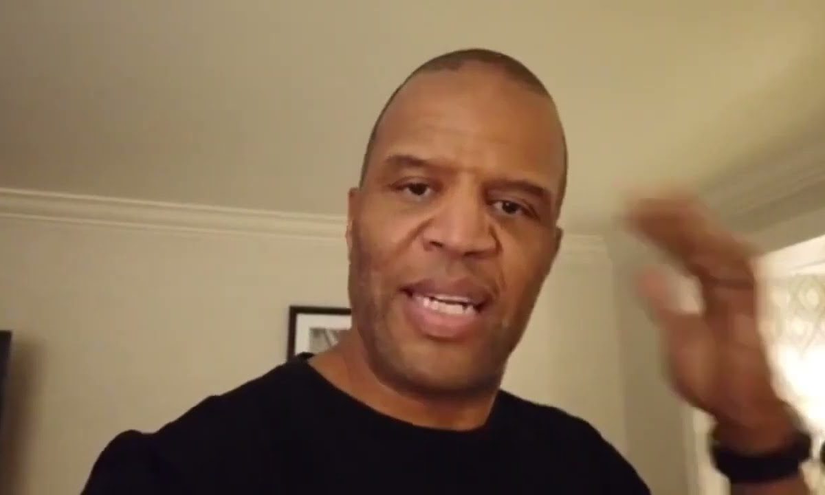 4 THINGS THAT WILL GUARANTEE YOU SUCCESS